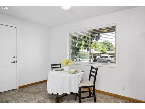 Dining - 3820 Kendra St, Eugene, OR 97404 photo 1 of 1