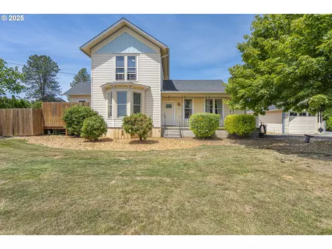 1845 NE Lafayette Ave, Mcminnville, OR 97128