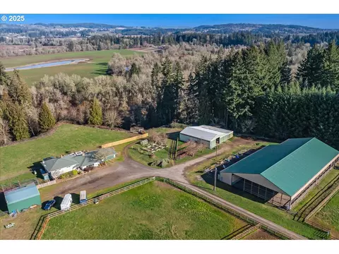 21581 SW Scholls Sherwood Rd, Sherwood, OR 97140