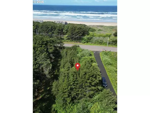 0000 NE Sunset St, Yachats, OR 97498