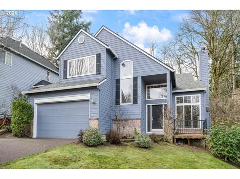 2714 SW Leah Ct, Portland, OR 97219