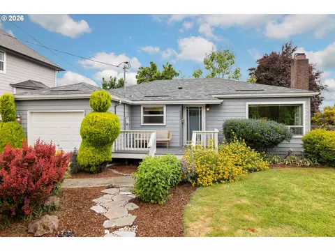 1533 NE Holman St, Portland, OR 97211