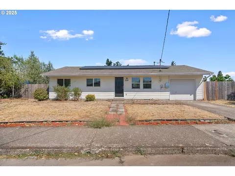 2235 Hoyt St, Salem, OR 97302
