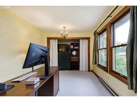 Other - 370 SW 4th St, Gresham, OR 97080 photo 11 of 12