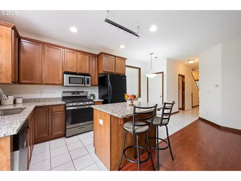 Kitchen - 810 E 9th St, Newberg, OR 97132 photo 3 of 3