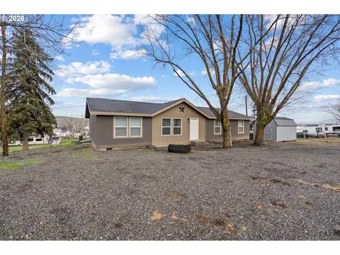 45315 Trail Dr, Pendleton, OR 97801