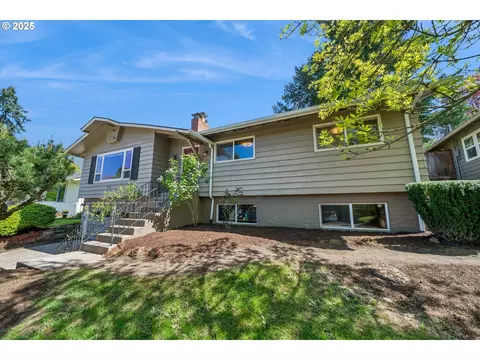 7323 SW Nevada Ter, Portland, OR 97219