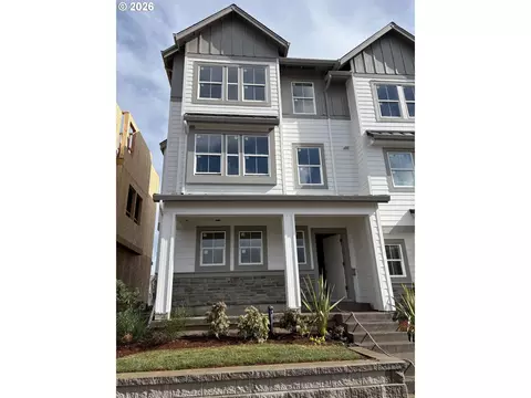 16676 SW Gypsum Ter, King City, OR 97224