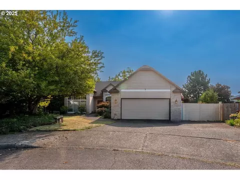 12900 SE Ott St, Clackamas, OR 97015