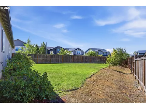 Exterior - 5775 Donohoe Ave, Eugene, OR 97402 photo 11 of 13