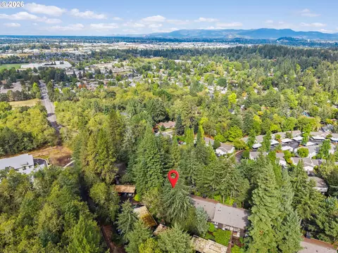 View/Area - 2625 Woodstone Pl, Eugene, OR 97405 photo 2 of 3