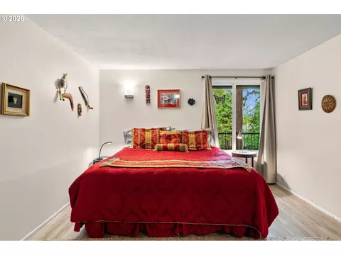 Bedroom - 2625 Woodstone Pl, Eugene, OR 97405 photo 1 of 3