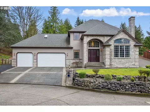 1 Monterrey Pl, Longview, WA 98632
