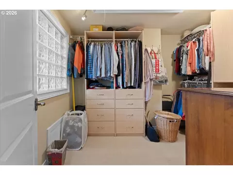 Other - 642 SE 38th Dr, Gresham, OR 97080 photo 2 of 18