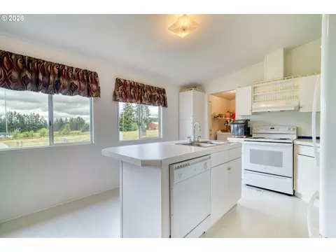 24915 Mosier Rd, Rainier, OR 97048 photo 13