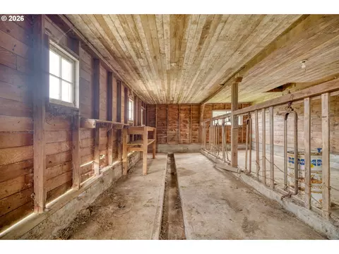 24915 Mosier Rd, Rainier, OR 97048 photo 22