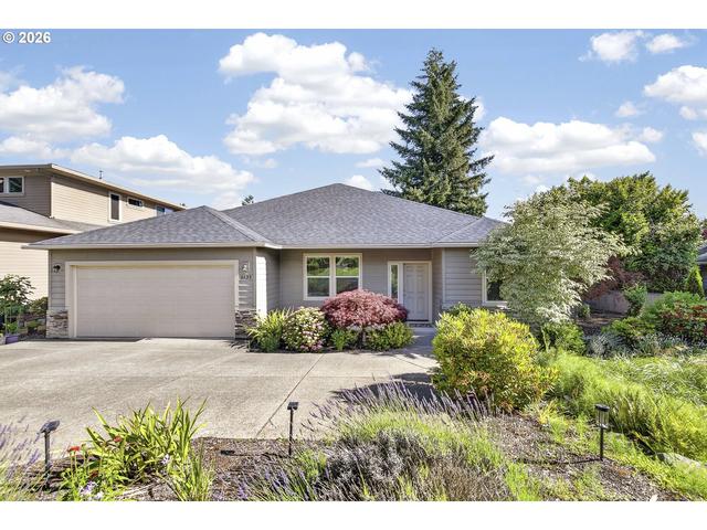8625 SW Sagert St, Tualatin, OR 97062
