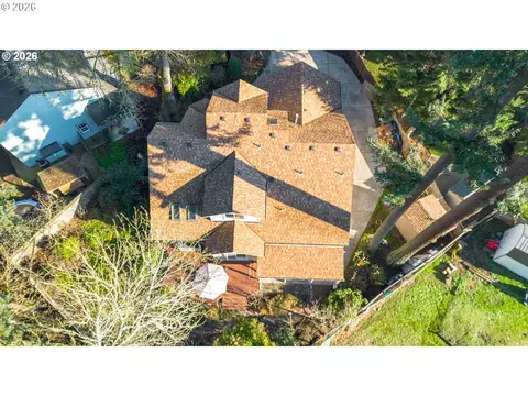 View/Area - 4366 Berry Ln, Eugene, OR 97404 photo 1 of 2
