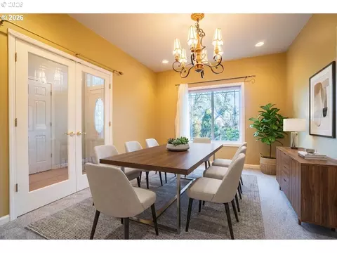 Dining - 4366 Berry Ln, Eugene, OR 97404 photo 1 of 1