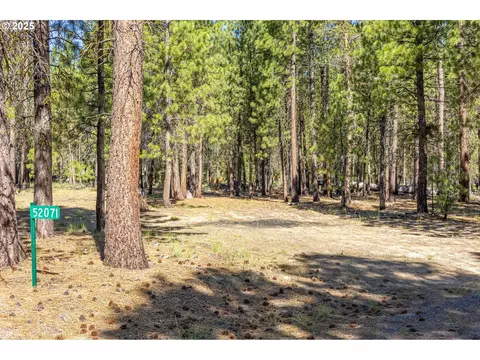 52071 Red Pne, La Pine, OR 97739