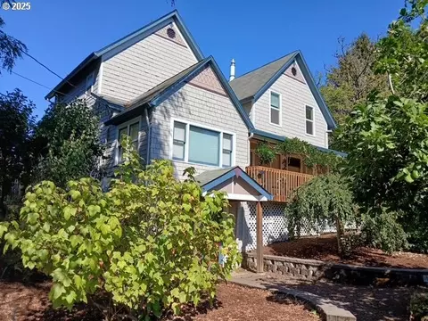 28467 SE Kw Anderson Rd, Gresham, OR 97080