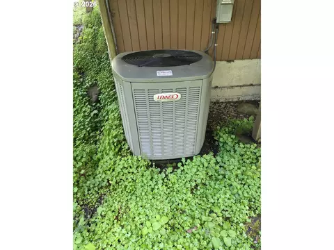 Other - 1653 Ardendale Ln, Eugene, OR 97405 photo 8 of 9