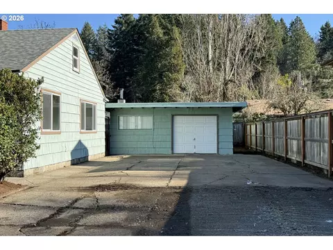 Exterior - 4733 E Amazon Dr, Eugene, OR 97405 photo 1 of 7