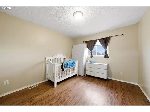 Other - 805 SW Mt Adams Ave, Boardman, OR 97818 photo 3 of 7