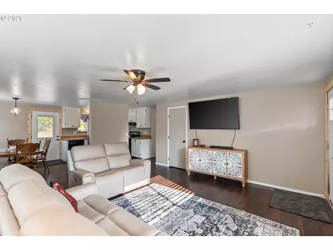 Other - 721 SE 9th St, Pendleton, OR 97801 photo 4 of 10