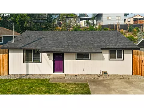 Exterior - 721 SE 9th St, Pendleton, OR 97801 photo 1 of 8