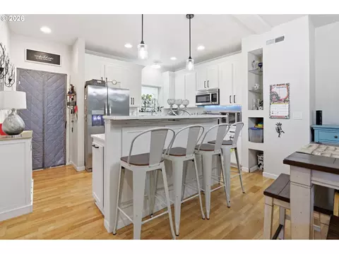 Kitchen - 1166 NE 5th St, Gresham, OR 97030 photo 1 of 3