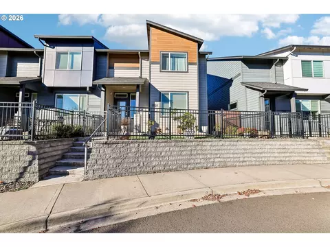 11927 NE 109th Way, Vancouver, WA 98662