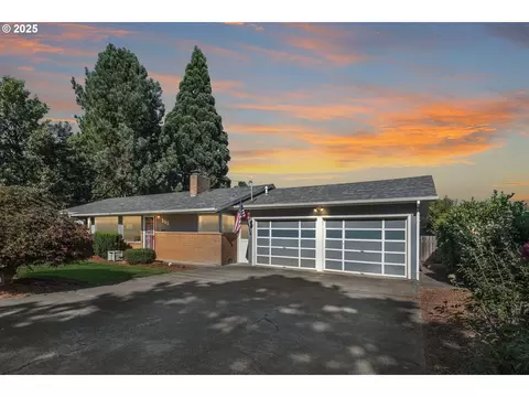 555 N High St, Monmouth, OR 97361