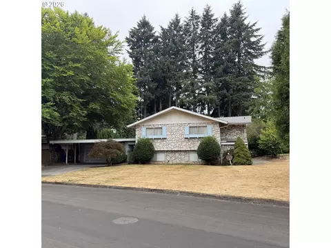559 NE 167th Pl, Portland, OR 97230