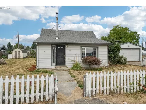 985 5th St, Gervais, OR 97026