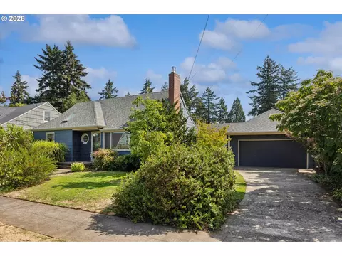 4040 NE Cesar E Chavez Blvd, Portland, OR 97212
