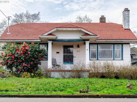 915 NE 79th Ave, Portland, OR 97213