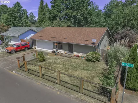 View/Area - 1585 NE 18th St, Gresham, OR 97030 photo 1 of 3