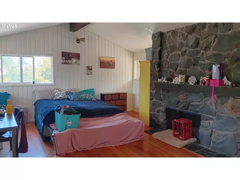 28393 Royal Ave, Eugene, OR 97402 photo 5