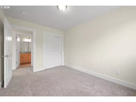 Bedroom - 2519 Justine Ln, Eugene, OR 97404 photo 7 of 7