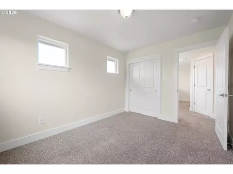 Bedroom - 2519 Justine Ln, Eugene, OR 97404 photo 5 of 7