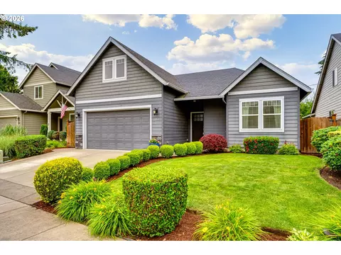4452 Wendover St, Eugene, OR 97404