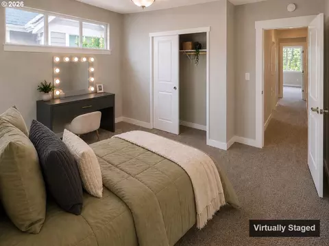 Bedroom - 493 NE Liberty Ave, Gresham, OR 97030 photo 9 of 11