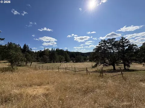 Lusk Rd, Eugene, OR 97405 photo 3