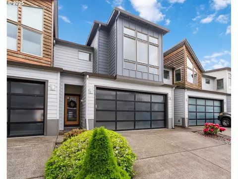 12313 NE 116th St, Vancouver, WA 98682