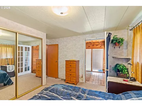205 S 54th St #8, Springfield, OR 97478 photo 12