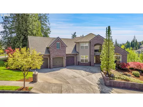Exterior - 1696 SE 26th Dr, Gresham, OR 97080 photo 2 of 7