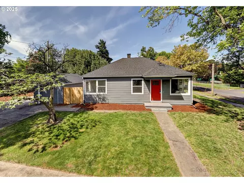 7725 N Montana Ave, Portland, OR 97217