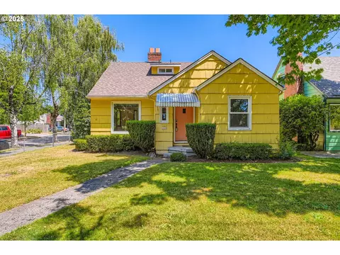 4949 N Willamette Blvd, Portland, OR 97203