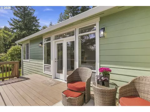 Exterior - 31013 NE 69th St, Camas, WA 98607 photo 6 of 9